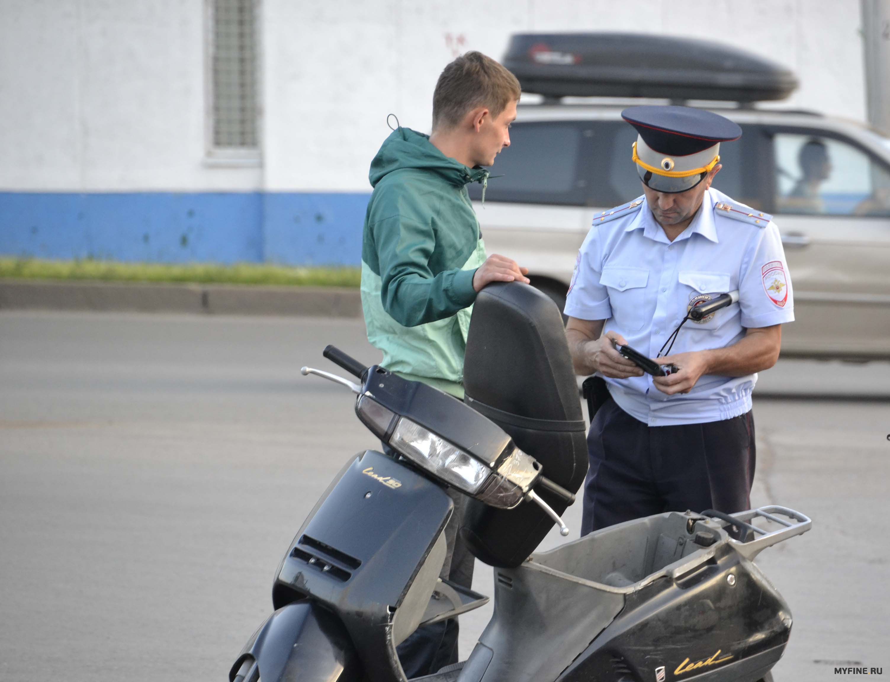 Управление авто лишенным прав